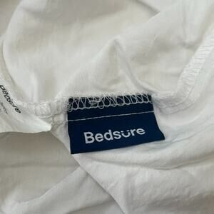 Bedsure Bamboo Queen Flat Sheet & Fitted Sheet Set White 84 in x 101 in